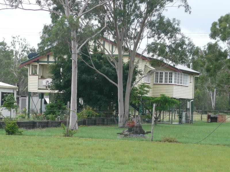 60 Raglan Station Road, Ambrose QLD 4702