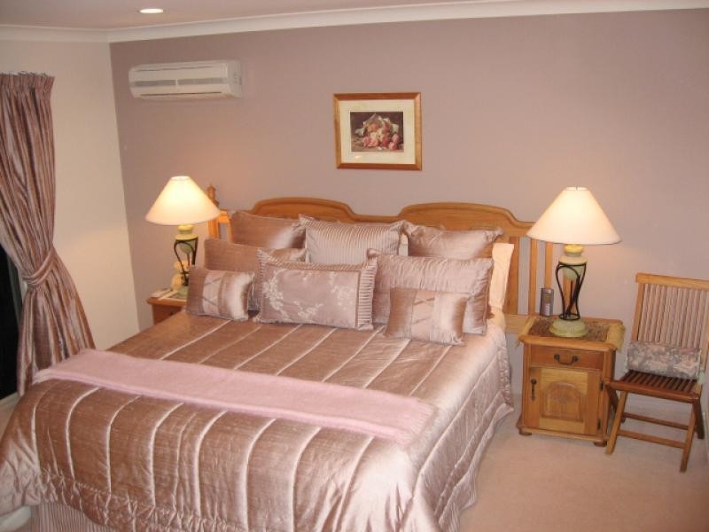 12 Charles Crescent, Tannum Sands QLD 4680