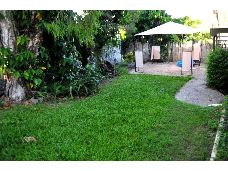 32 Edlorowa Street, Gladstone QLD 4680