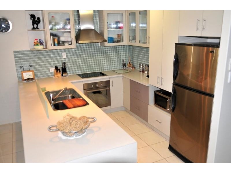 21 Victoria Ave, Gladstone QLD 4680