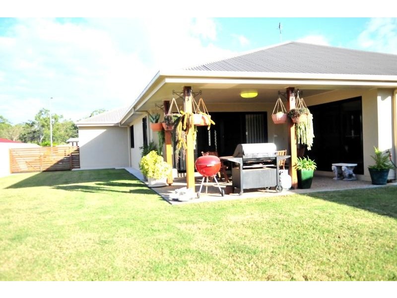 21 Victoria Ave, Gladstone QLD 4680