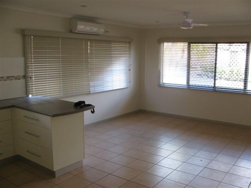 1/18 Glegg Street, Gladstone QLD 4680