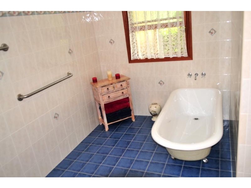 4 Rainer Court, Benaraby QLD 4680