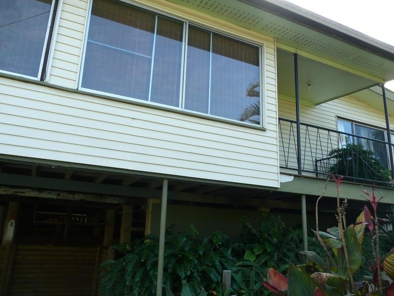 16 HETHERINGTON STREET, Gladstone QLD 4680