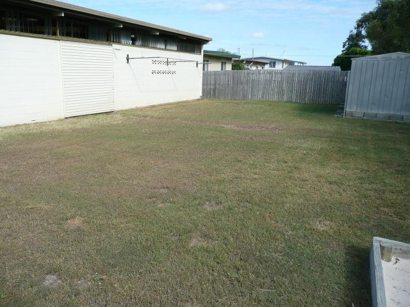 16 HETHERINGTON STREET, Gladstone QLD 4680