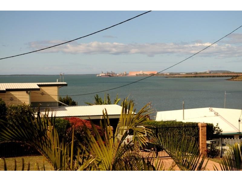 7 The Esplanade, Gladstone QLD 4680