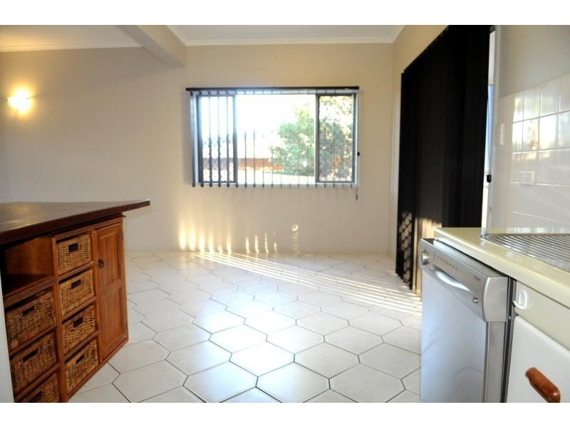 7 The Esplanade, Gladstone QLD 4680