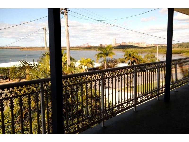 7 The Esplanade, Gladstone QLD 4680