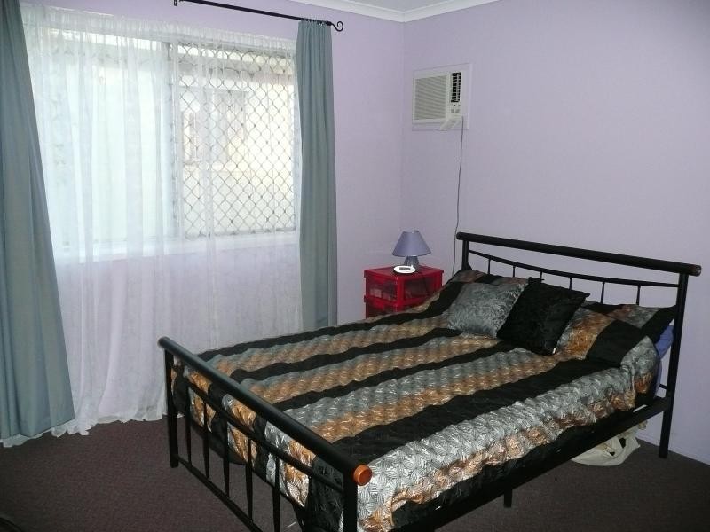 13 Cedar Street, Gladstone QLD 4680