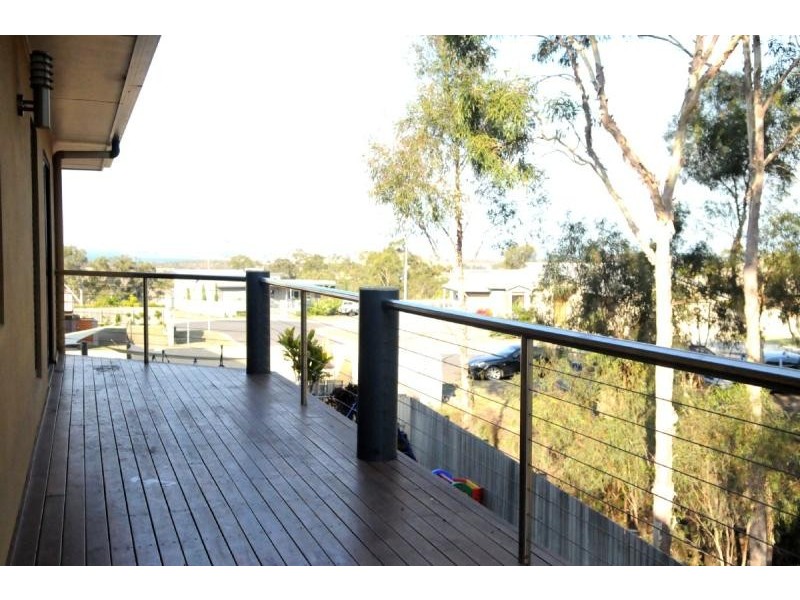 15 Dolphin Terrace, Gladstone QLD 4680