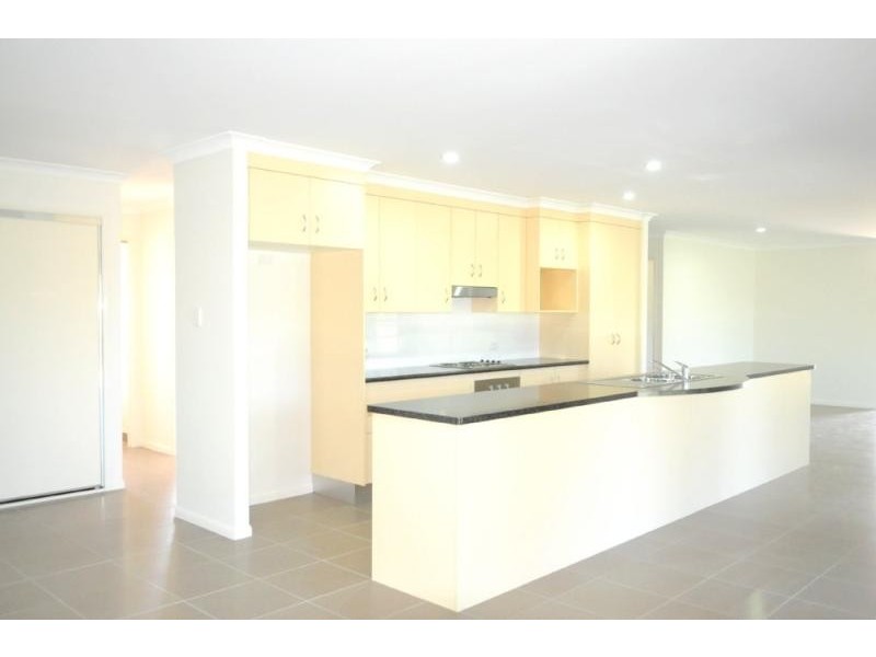 12 Cody Triggs Crt, Beecher QLD 4680