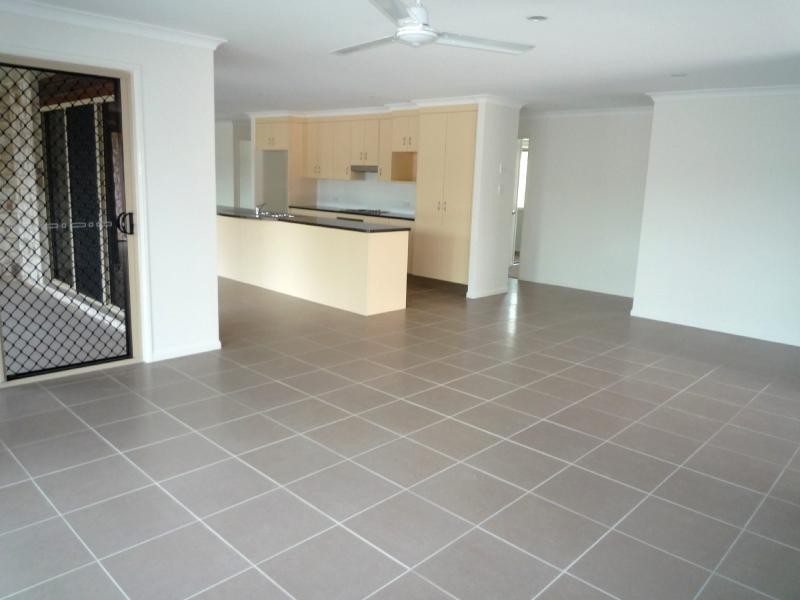 12 Cody Triggs Crt, Beecher QLD 4680