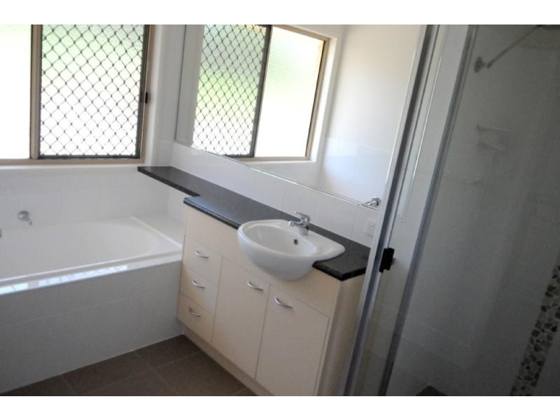 12 Cody Triggs Crt, Beecher QLD 4680