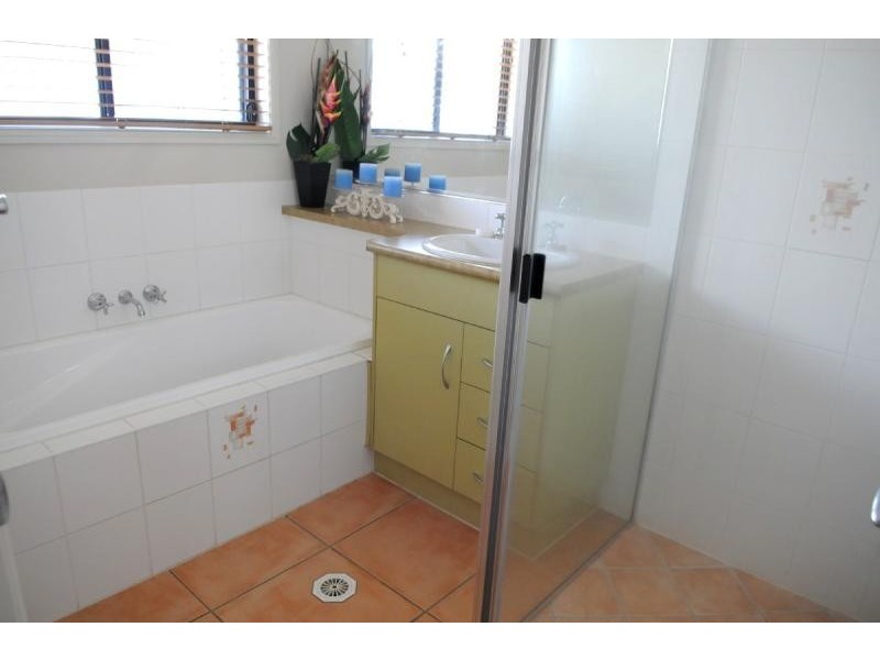 29 Waratah Street, Gladstone QLD 4680