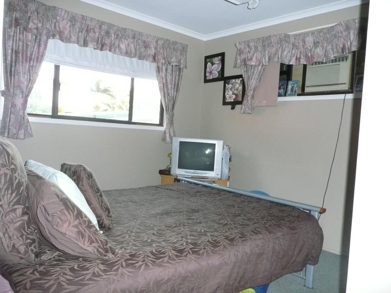 1 Gum Court, Gladstone QLD 4680