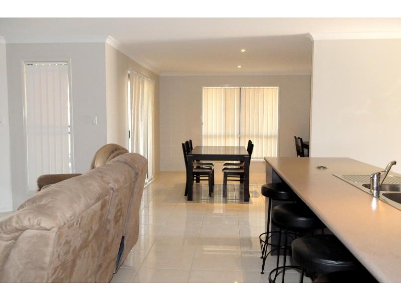 26 Links Court, Gladstone QLD 4680