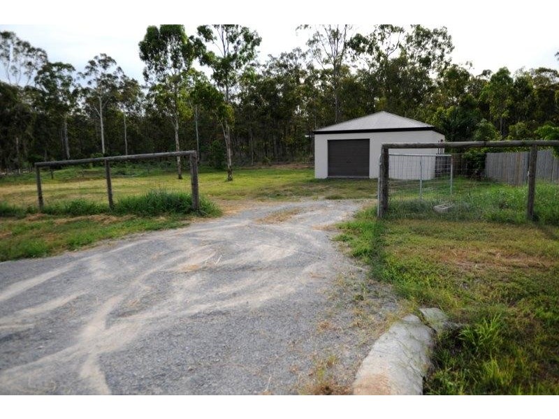 6 Jim Whyte Way, Beecher QLD 4680