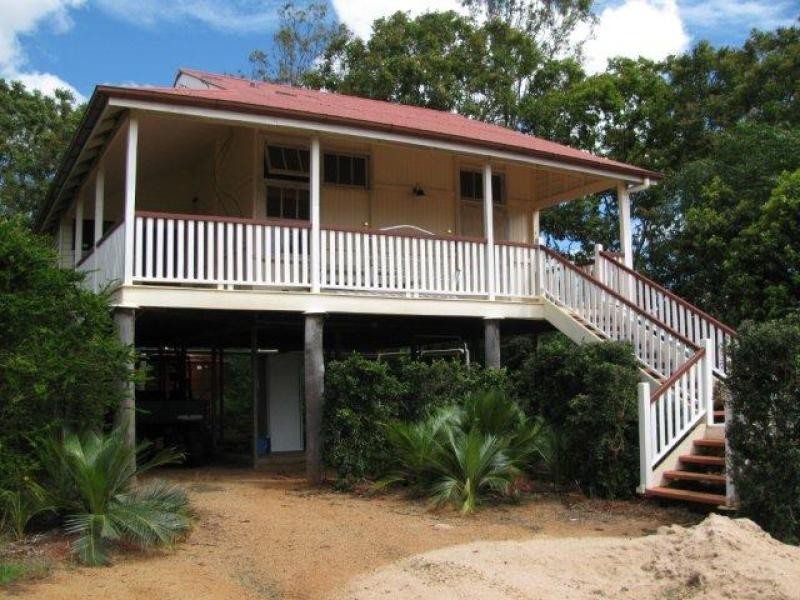 139 Wallaby Track, Mount Larcom QLD 4695