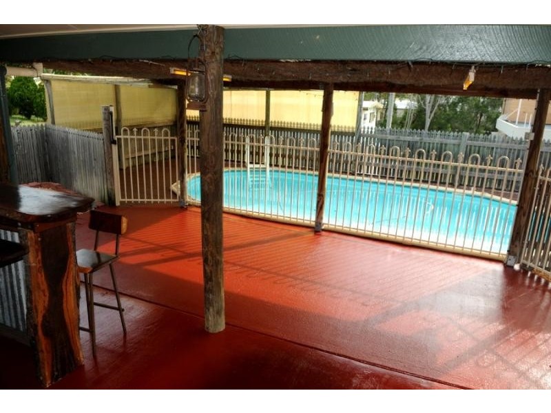69 Shaw Street, Gladstone QLD 4680
