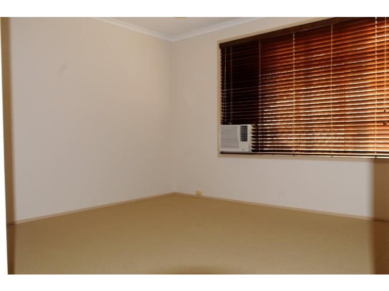 69 Shaw Street, Gladstone QLD 4680