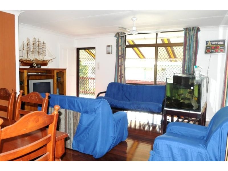 17 Butler Street, Gladstone QLD 4680