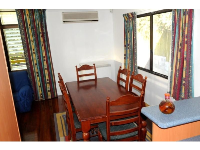 17 Butler Street, Gladstone QLD 4680