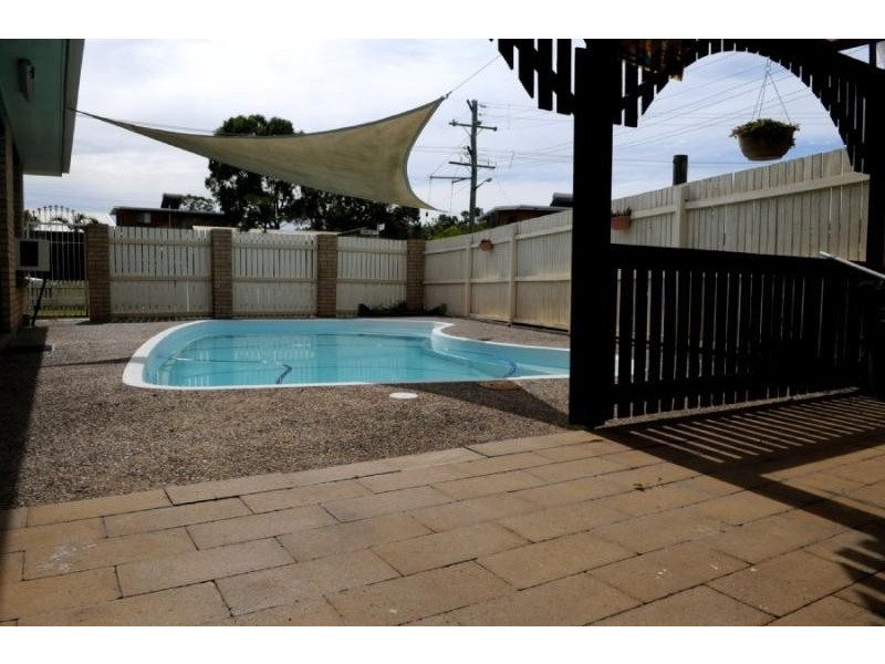 10 Cedrela Street, Gladstone QLD 4680