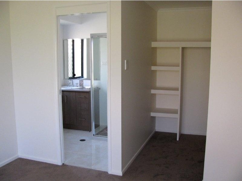 57 Skyline Drive, Gladstone QLD 4680