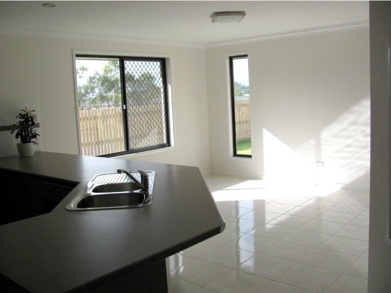 57 Skyline Drive, Gladstone QLD 4680