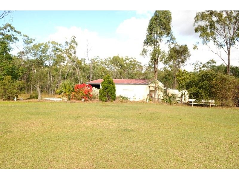 86 Flora Drive, Beecher QLD 4680