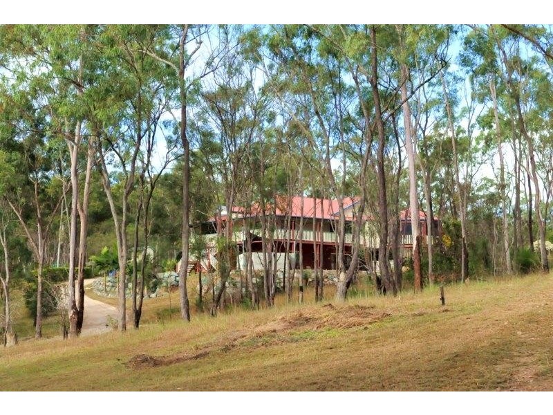 86 Flora Drive, Beecher QLD 4680
