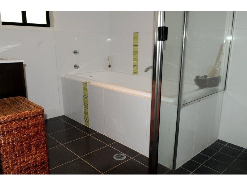 211 Schulze Road, Beecher QLD 4680