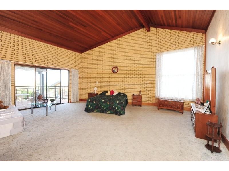 76 Adelaide Street, Gladstone QLD 4680