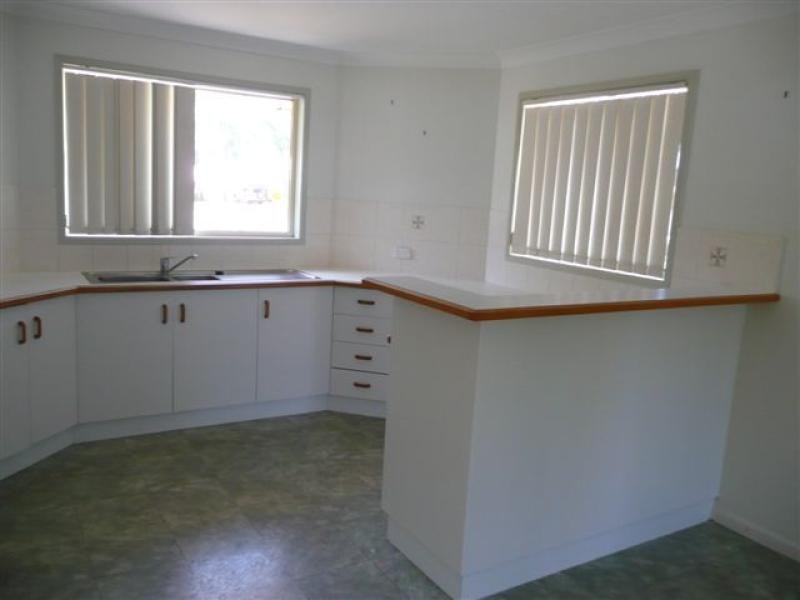 15 Hamilton Drive, Gladstone QLD 4680