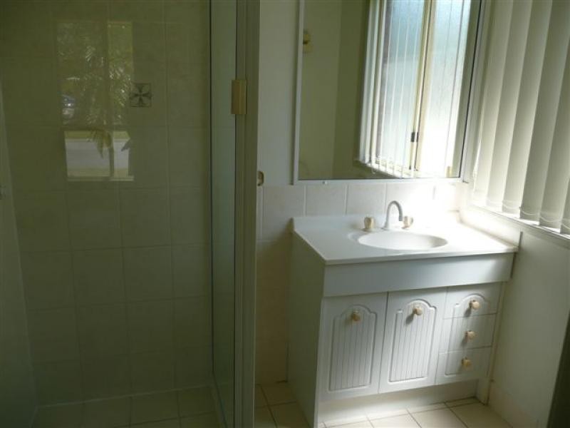 15 Hamilton Drive, Gladstone QLD 4680