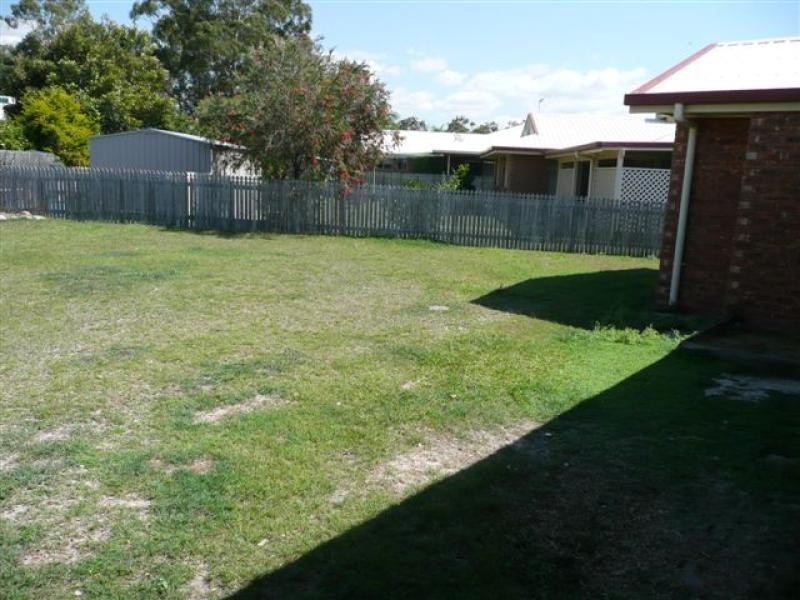 15 Hamilton Drive, Gladstone QLD 4680