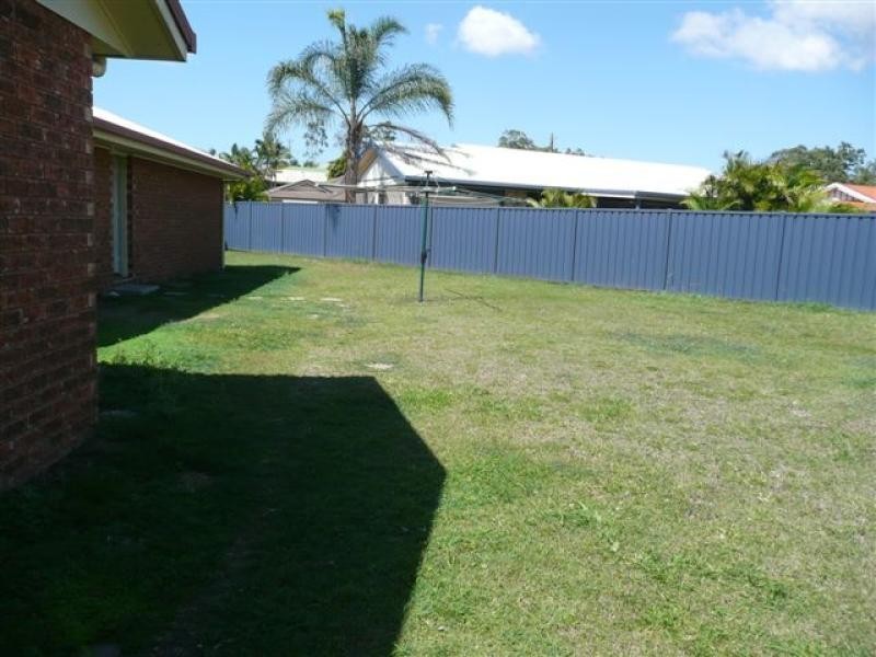 15 Hamilton Drive, Gladstone QLD 4680