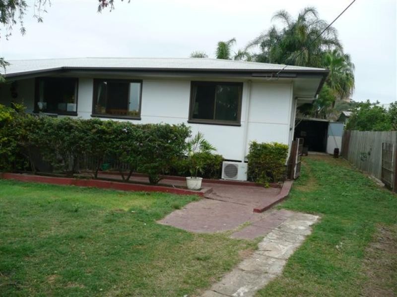 25 Pershouse Street, Gladstone QLD 4680