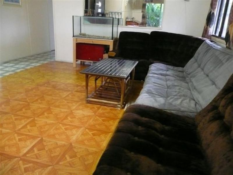 25 Pershouse Street, Gladstone QLD 4680