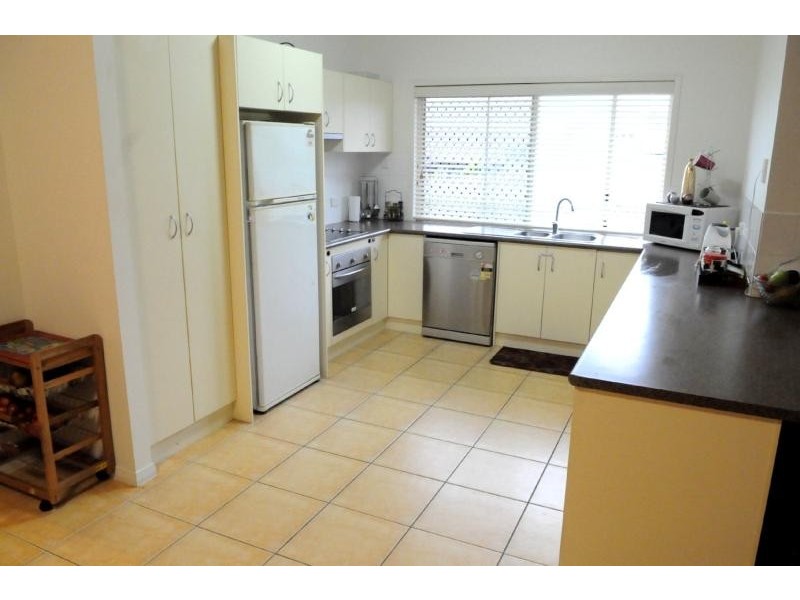 1 Viewpoint Way, Gladstone QLD 4680
