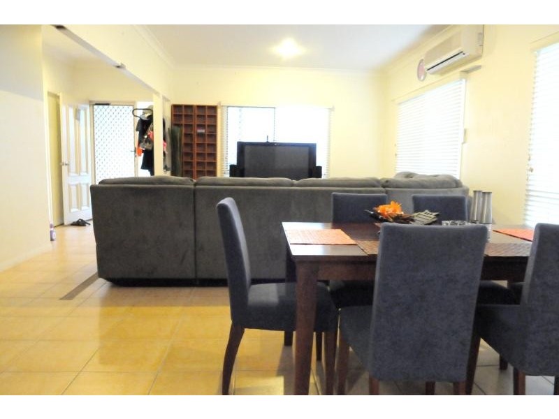 1 Viewpoint Way, Gladstone QLD 4680