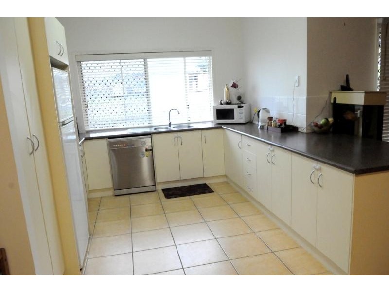 1 Viewpoint Way, Gladstone QLD 4680