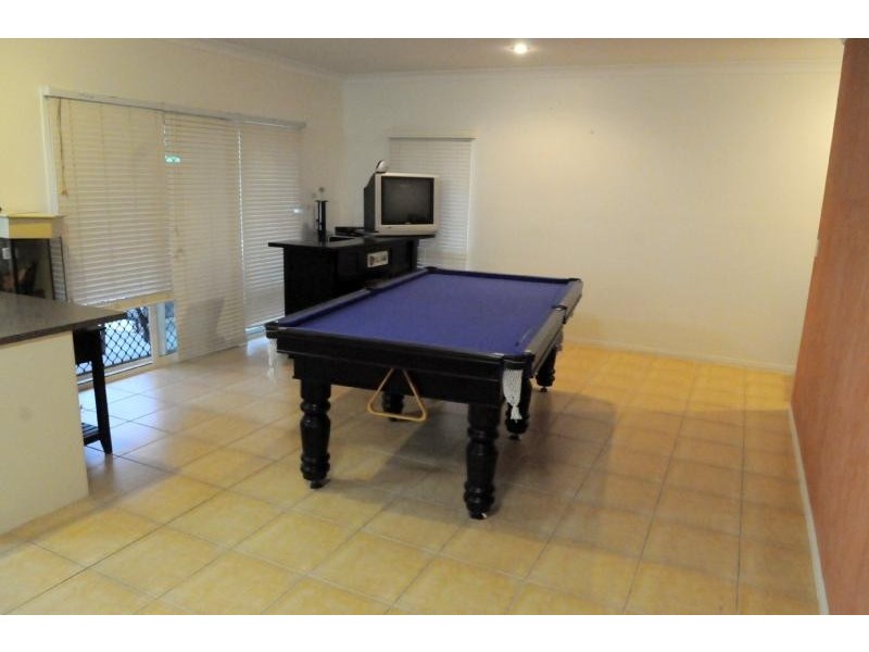 1 Viewpoint Way, Gladstone QLD 4680