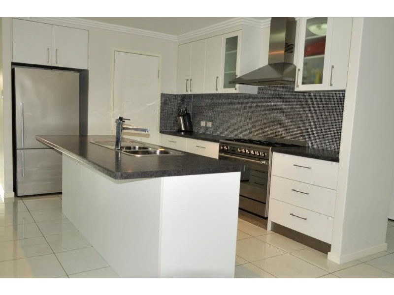 359 Jim Whyte Way, Beecher QLD 4680