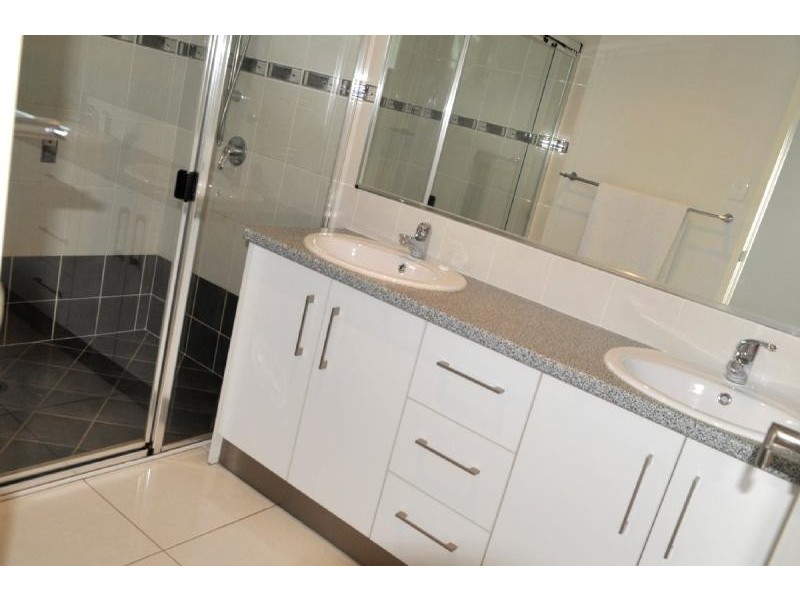 359 Jim Whyte Way, Beecher QLD 4680