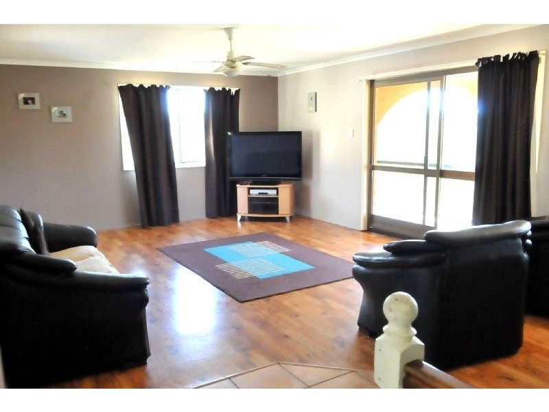 20 Haddock Dve., Burua QLD 4680