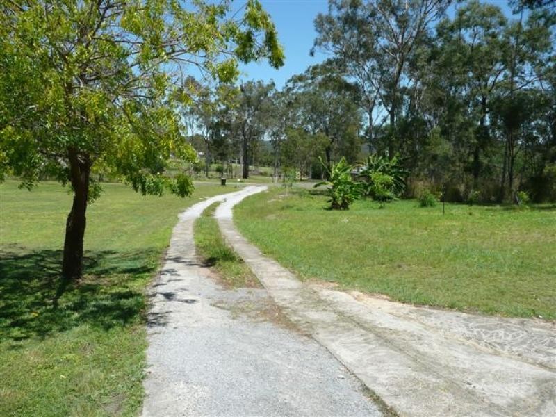 47 Upton Road, Beecher QLD 4680