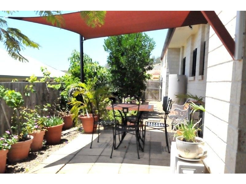 198 J Hickey Avenue, Gladstone QLD 4680