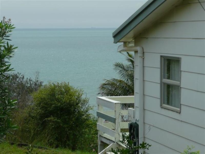 12 Ocean Street, Tannum Sands QLD 4680
