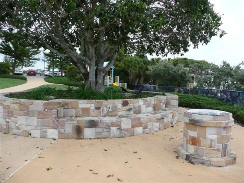12 Ocean Street, Tannum Sands QLD 4680